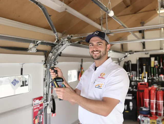 Tolland Garage Door Repair local technician providing expert garage door repair in Tolland neighborhood